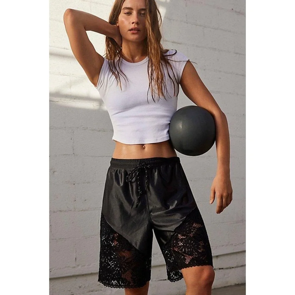 FP Movement Roster Tie Waist Lace Trim Shorts Black Size Small New With Tags